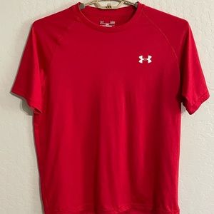 new Under armour t-shirt men’s large solid red polyester short sleeve